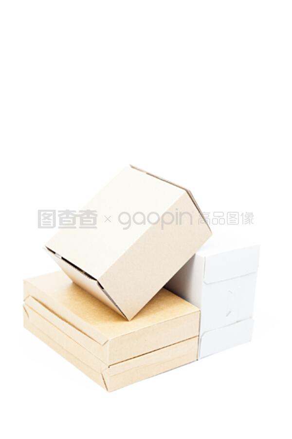 纸盒。